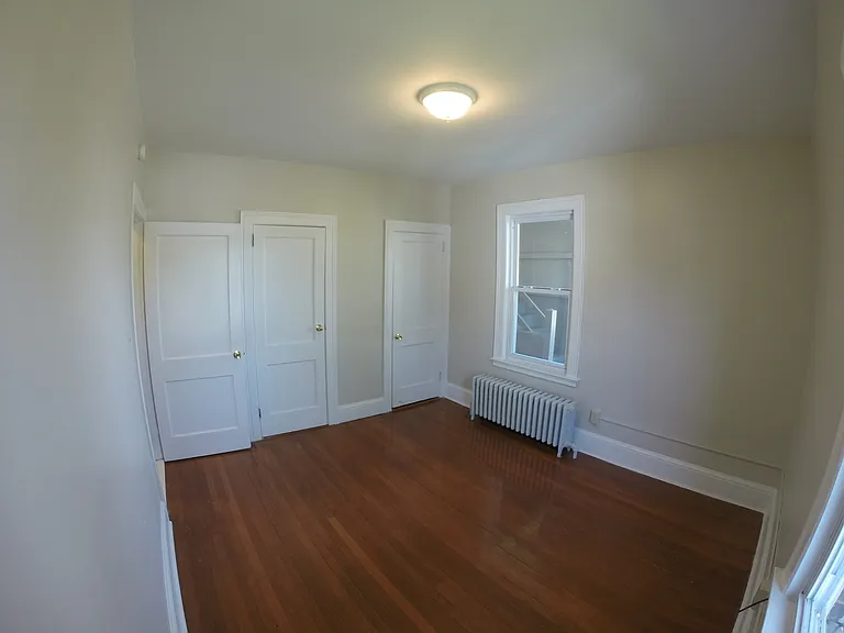 46 Grace St — Photo 11