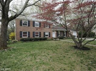 7070 Wolftree Ln, Rockville, MD 20852