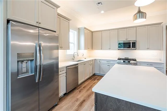 808 Bonnabel Blvd #D — Photo 6
