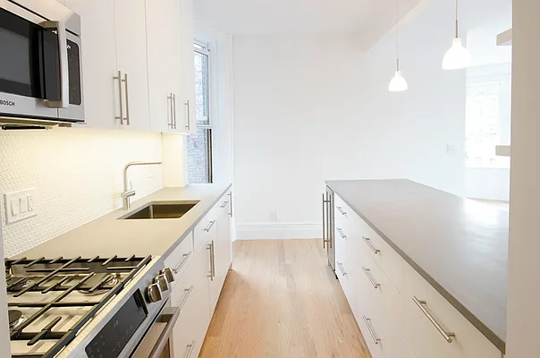 Rented by Keller Williams NYC | media 63