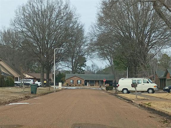 4th image of 3172 Rosebay Ln