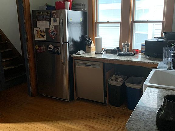 3rd image of 2609 Colfax Ave S #2