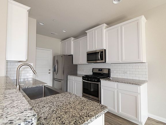 5th image of 11608 Landseer Dr #1601