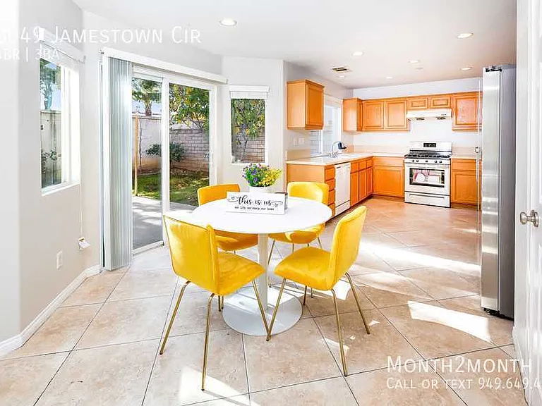 8049 Jamestown Cir — Photo 5