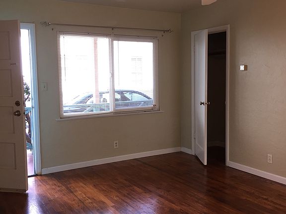 3rd image of 716 N 1st St APT 2
