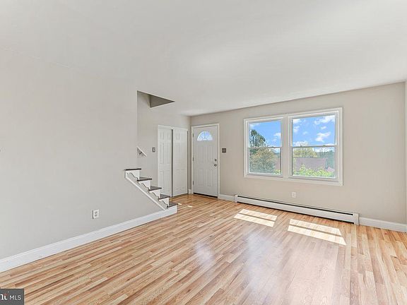 5th image of 3 Queen Ln