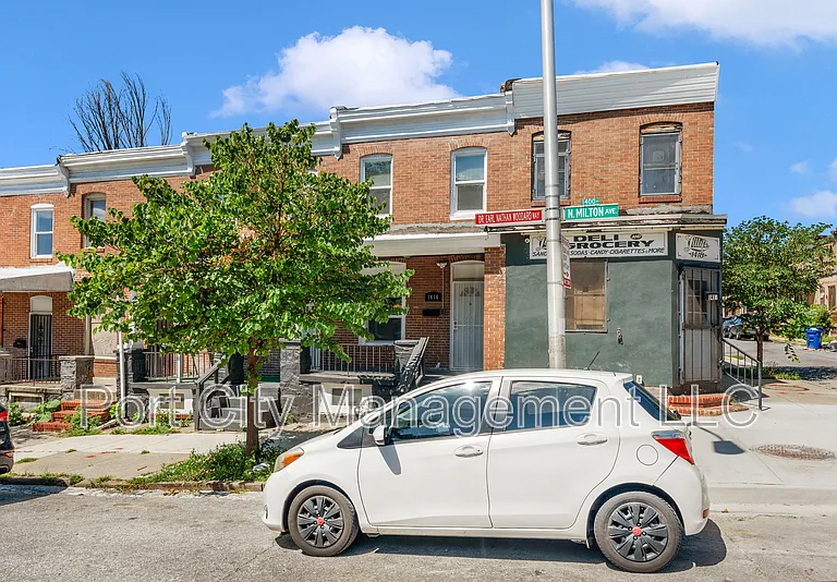 1416 N Milton Ave — Photo 1