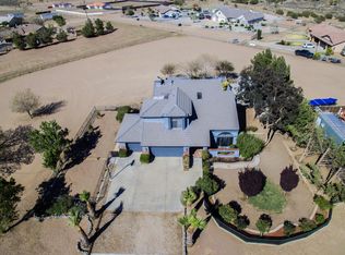 10382 Trinity Rd, Oak Hills, CA 92344