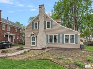 1615 S Douglas Ave, Springfield, IL 62704