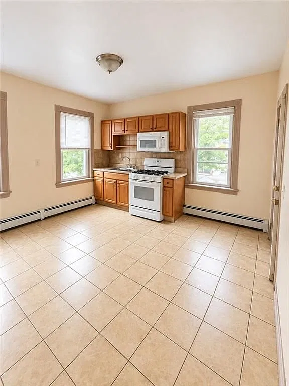 66 Goddard St — Photo 3