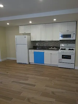 Rented by Page Real Estate | media 10