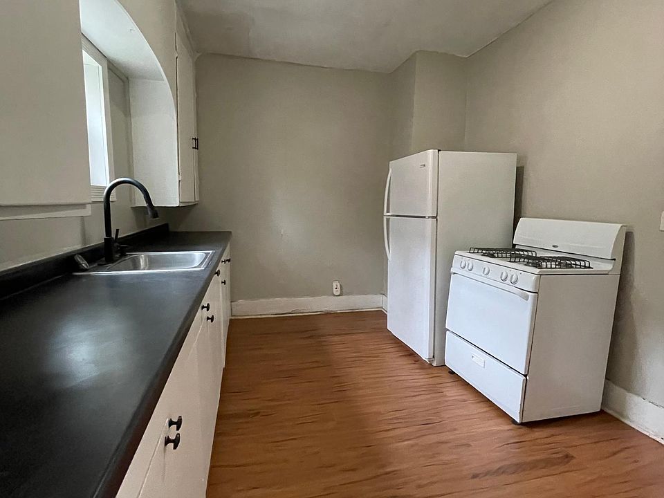 609 Trimble Ave 1, Kalamazoo, MI 49048 Zillow