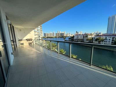 3250 NE 188th St APT 403, Aventura, FL, 33180