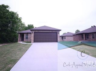 4104 Race St, Jonesboro, AR 72401