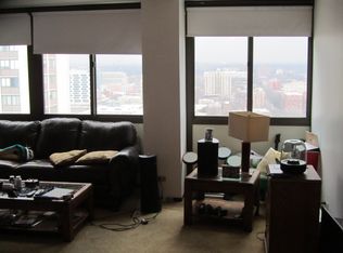 4800 S Lake Park Ave APT 2410, Chicago, IL