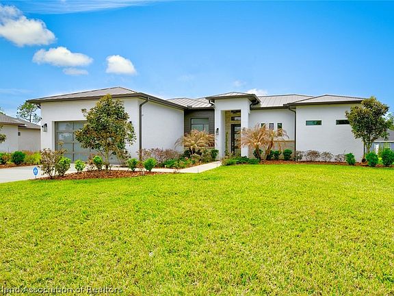 4th image of 6910 San Bruno Dr