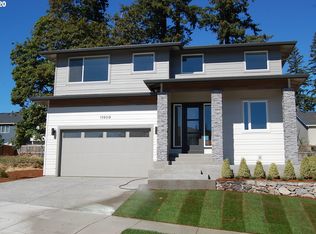 15809 SE Cherry Blossom Way #L128, Clackamas, OR 97015
