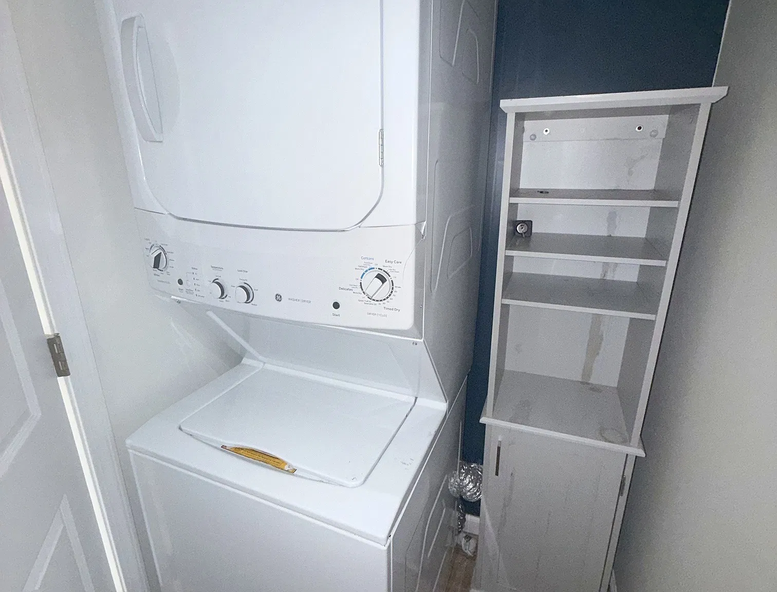 2 bed, 888 sqft, $1,400 — Photo 4