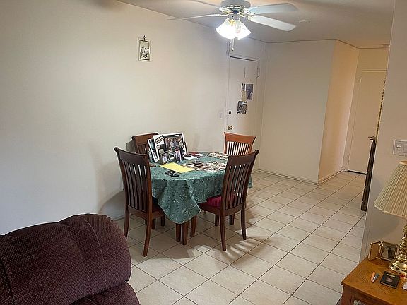 3rd image of 1 Oakridge Pl #5M