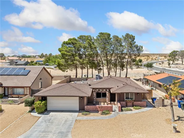 27614 Silver Lakes Pkwy, Helendale, CA 92342