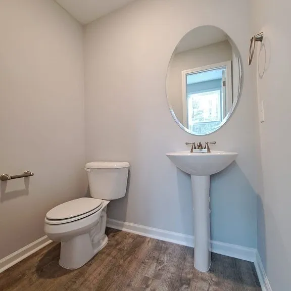 1117 Bombay Dr — Photo 10