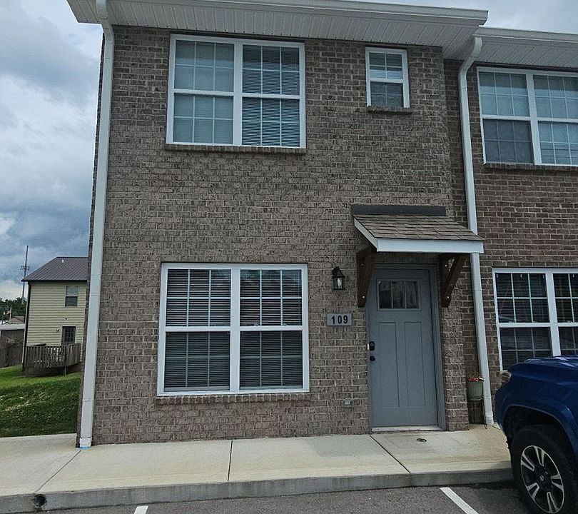 1st image of 109 Westfield Ct