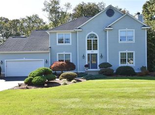 220 Sage Trl, North Kingstown, RI 02852