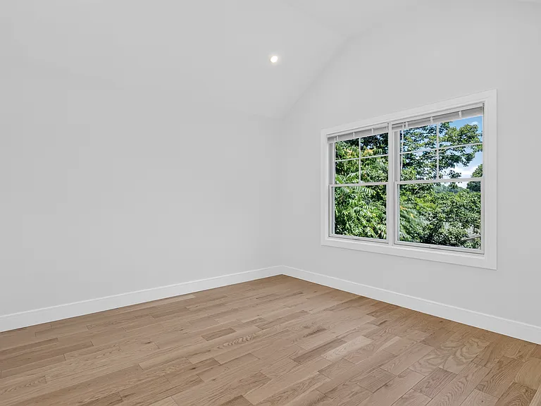 42 Linwood Rd N #B — Photo 22