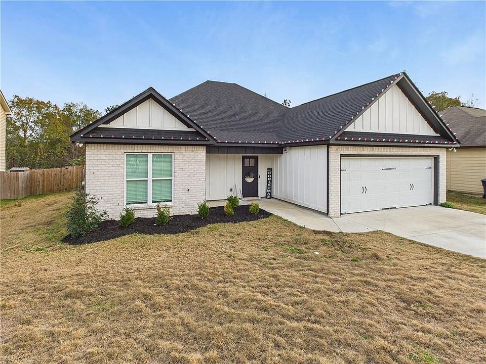 1st image of 9 Cedarwood Ct