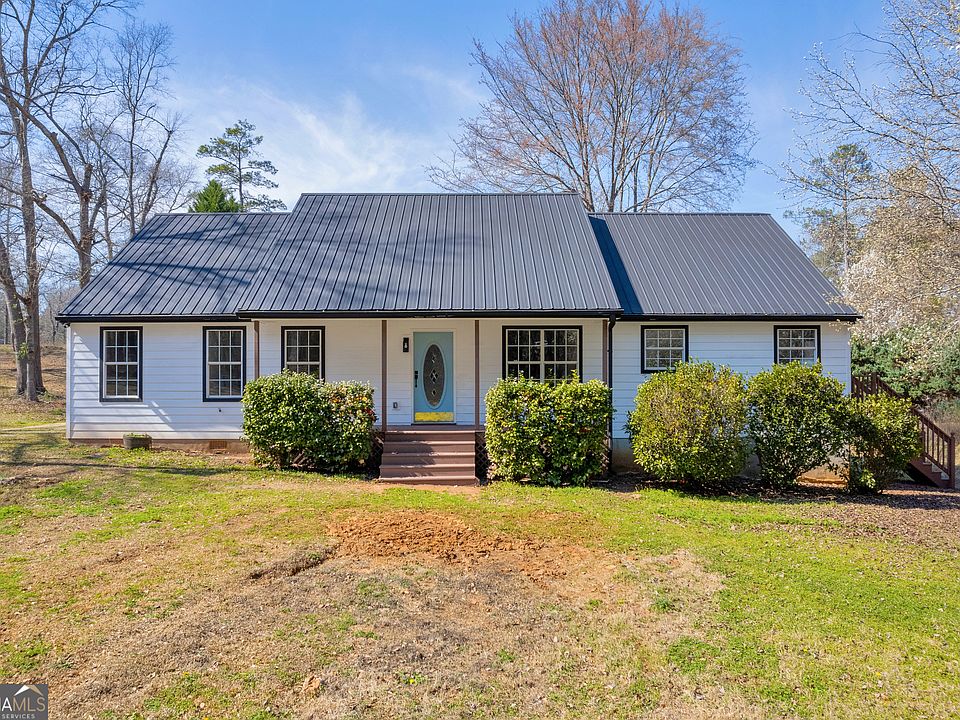 1st image of 106 Degrandis Ln NE