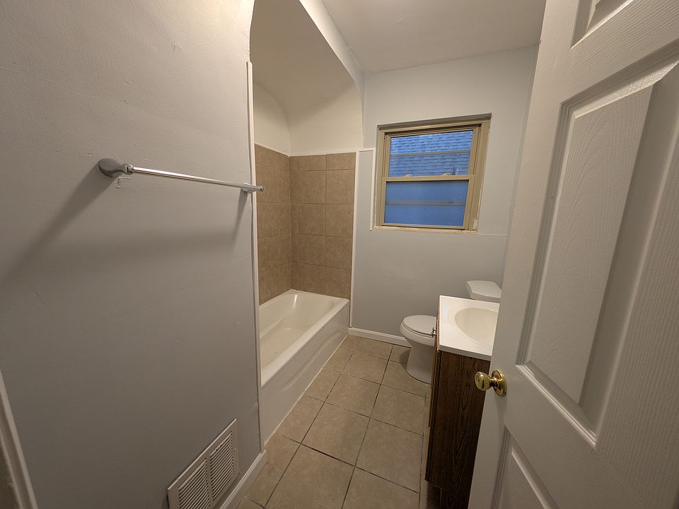 1st image of 5418 Grafton Ave