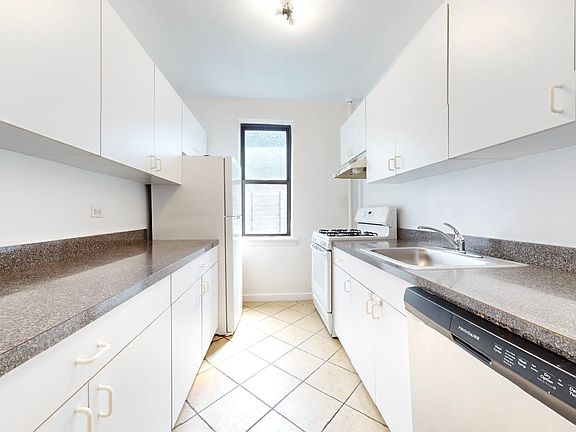 4th image of 711 W End Ave APT 6HS