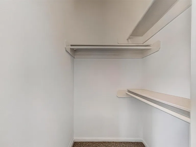 3619 W Clay St — Photo 13
