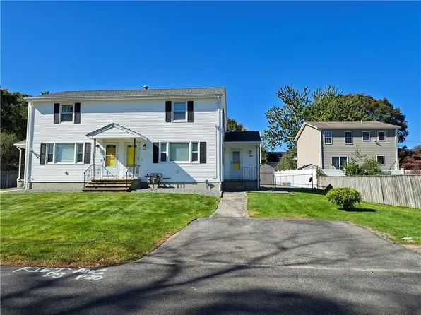 110 West St, West Warwick, RI 02893