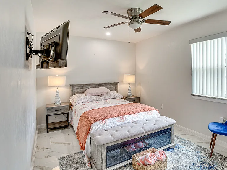 572 Magnolia Ave — Photo 11