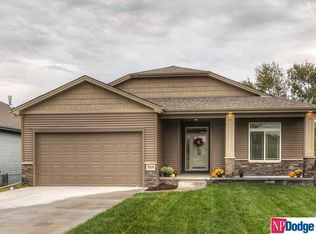 7519 N 160th St, Bennington, NE 68007