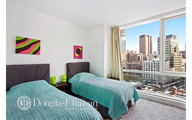 Rented by Douglas Elliman | media 8