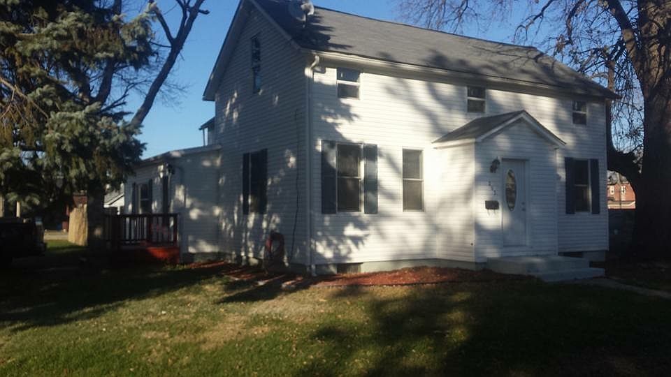 1st image of 203 E 1st South St