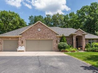 2352 Pristine Ln, Green Bay, WI 54313