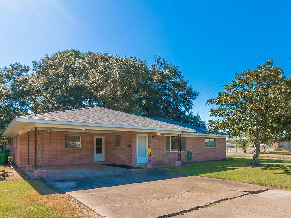 1st image of 325 Chappuis Ave
