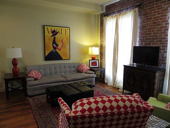 4th image of 1509 Washington St #3B