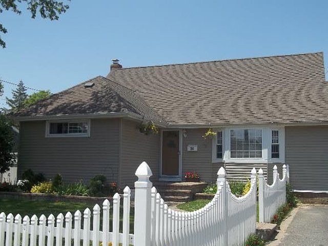 1st image of 20 2nd Ave