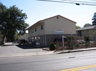 5700 SW Erickson Ave APT 8, Beaverton, OR 97005