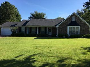 252 Wildwood Dr, Greenville, MS 38701