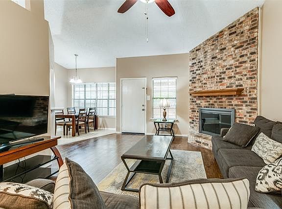 4th image of 2723 Stratford Ct