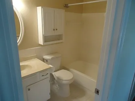 4 Pine Tree Dr #221 — Photo 13