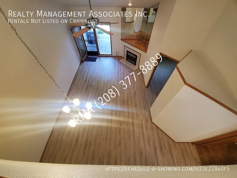 588 S Curtis Rd — Photo 11