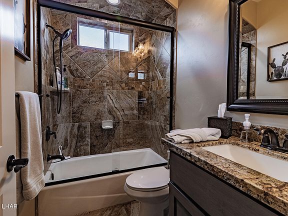 5th image of 3041 Palo Verde Blvd N
