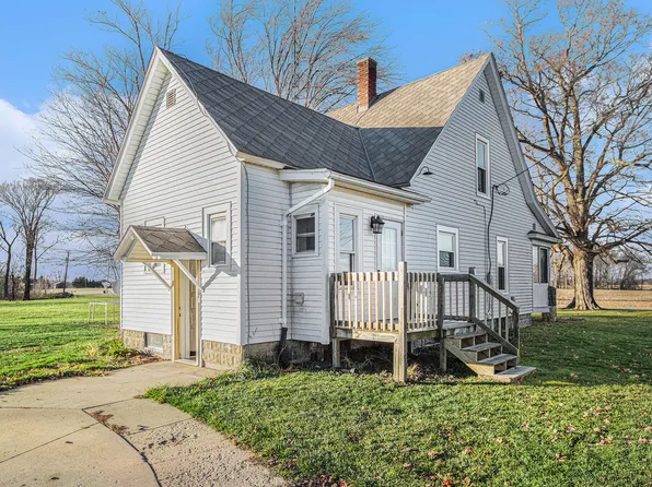 3016 W Elm Valley Rd, Galien, MI 49113