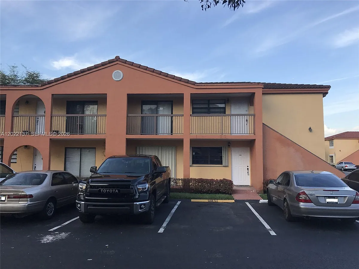 Building Photo - 18224 Mediterranean Blvd #217